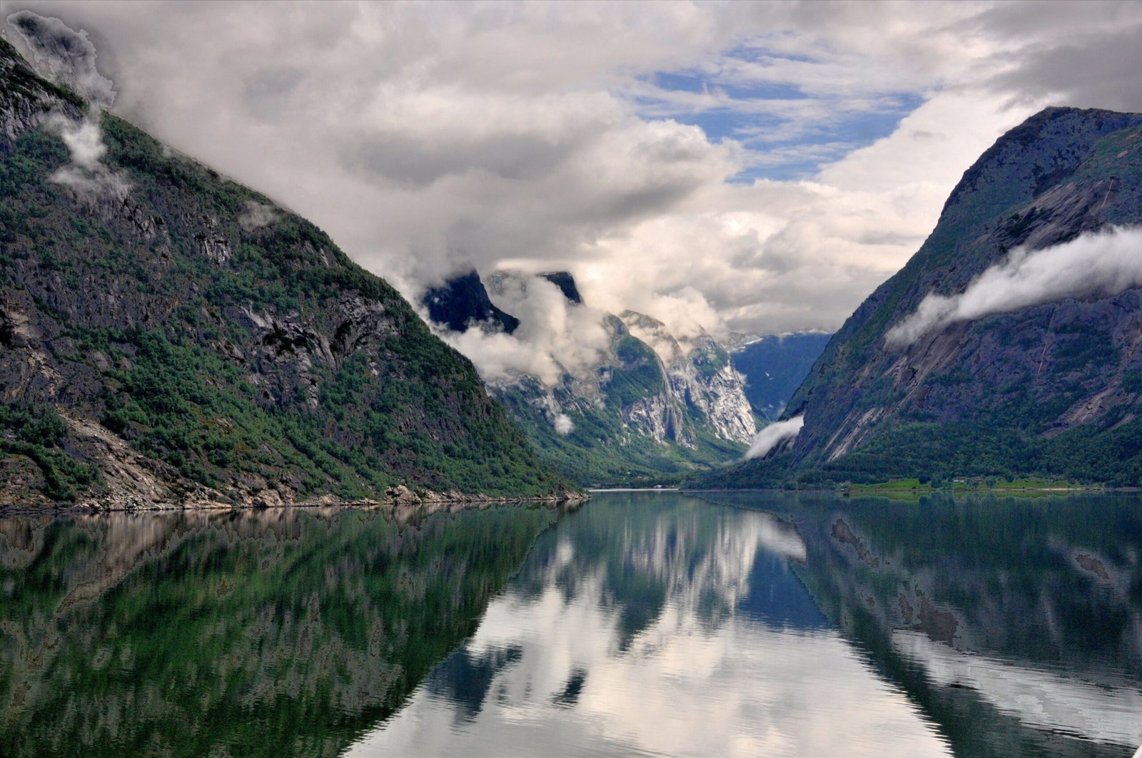 Luxury Norway travel — private fjord view, Sognefjord